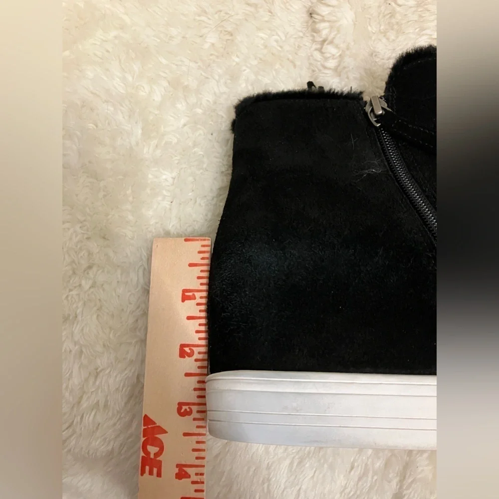 Caslon Black Suede Averie Booties Water Resistant Side Zip Hidden Wedge Sz 10.5